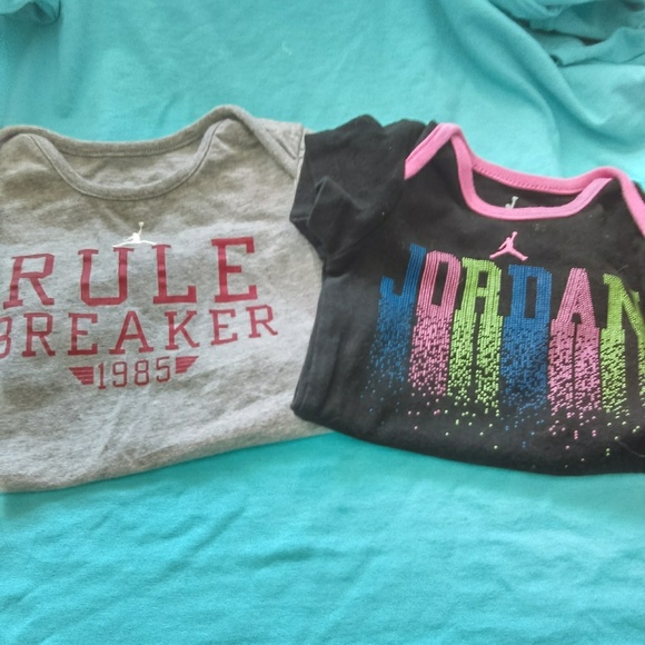 Girls Jordan Lot - Picture 3 of 4