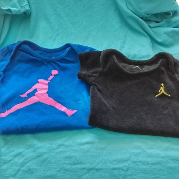 Girls Jordan Lot - Picture 4 of 4