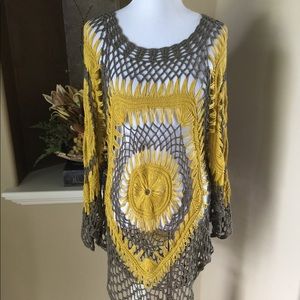 Loose Weave Urban Mango Top