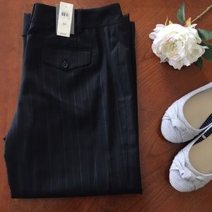 Ann Taylor pinstripe Capri dress pants black 10