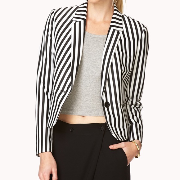 Forever 21 Jackets & Blazers - Forever 21 black and white striped blazer
