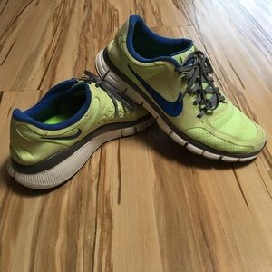 Nike run free women's 11