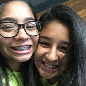 Meet your Posher, Mia