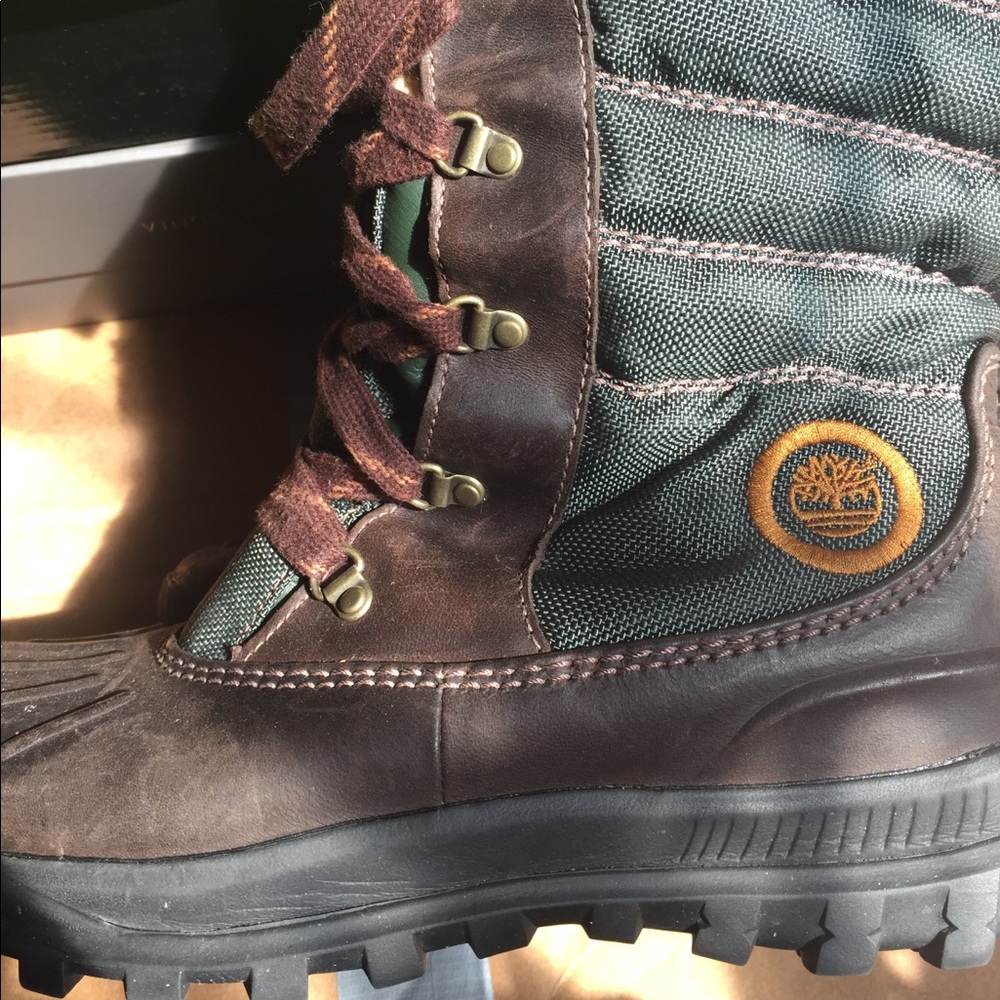 Snow Boots