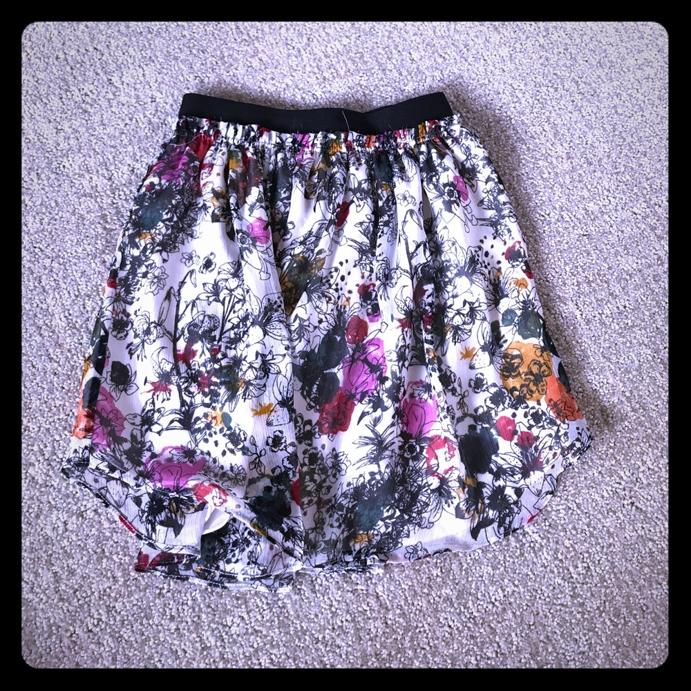High waisted skater skirt