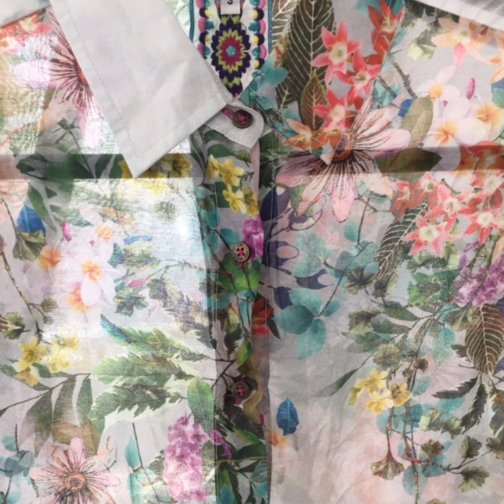 3J Workshop Floral button down blouse