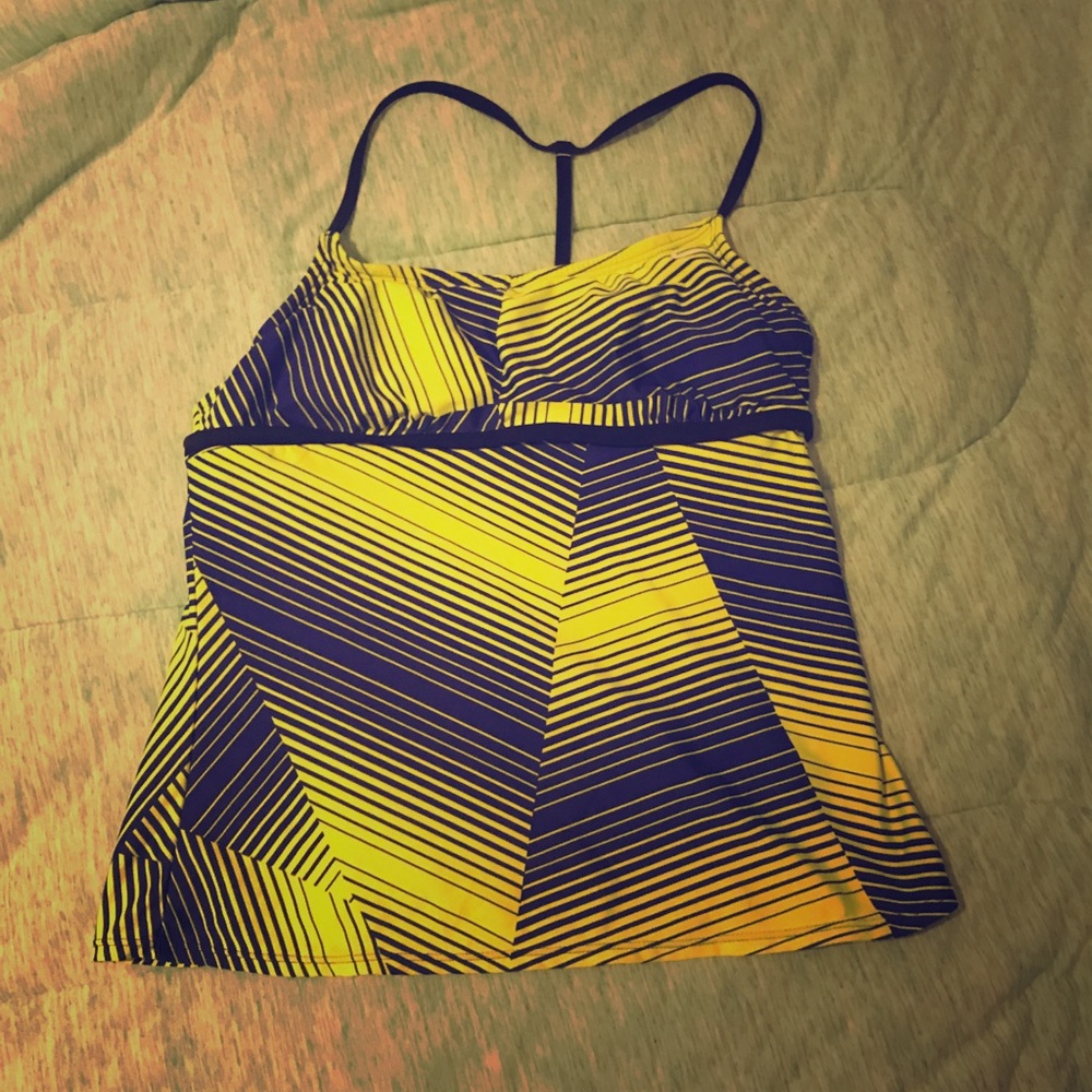 Nike swim top