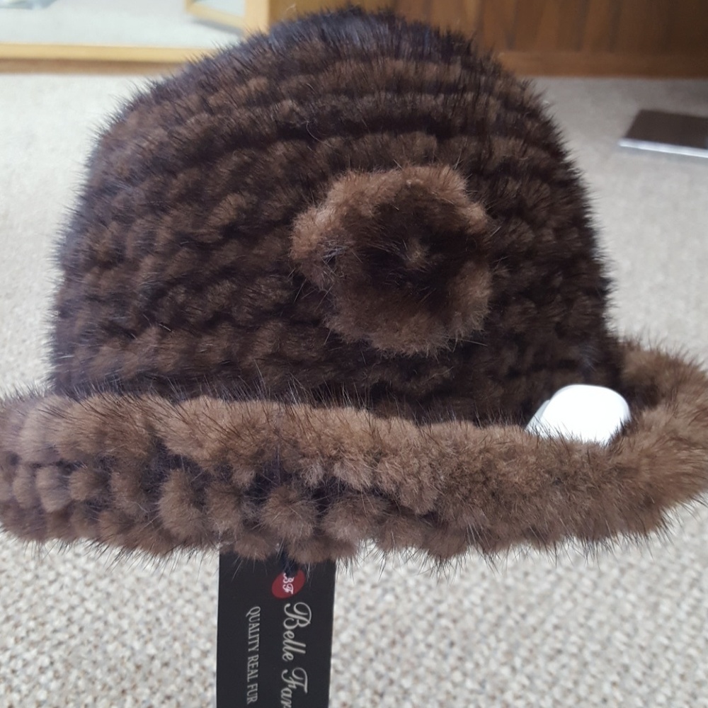 Knitted Mink Fur Brim Hat with Rose
