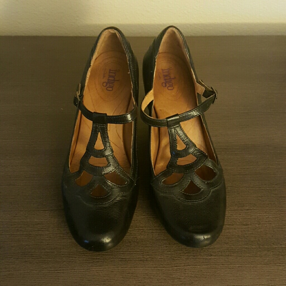 Indigo by Clarks - Black Heels