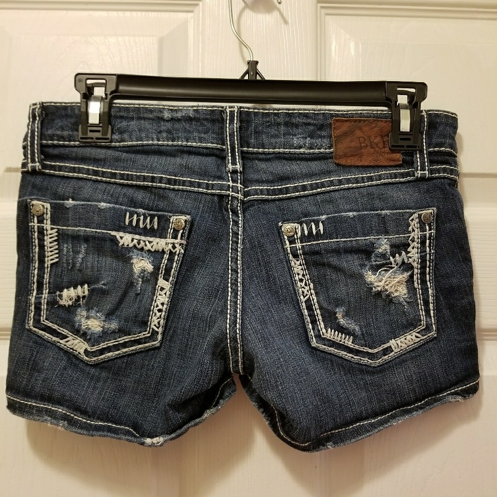 Buckle Shorts. - Picture 2 of 3