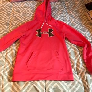 Under amour sweatshirt