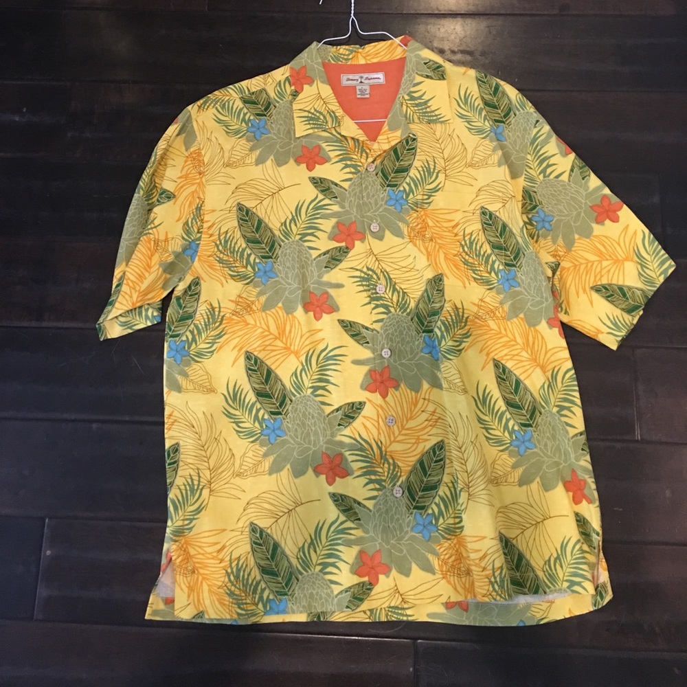 Tommy Bahama men's shirt