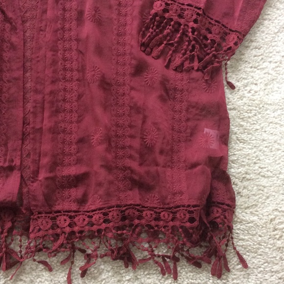 ❤️1 Small Left❤️Sheer Burgandy Open Cardi - Picture 7 of 7