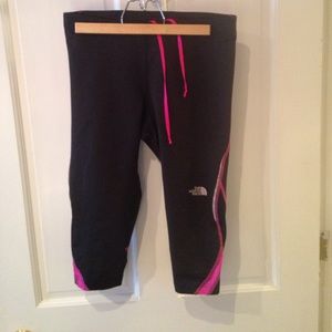 Capri athletic leggings