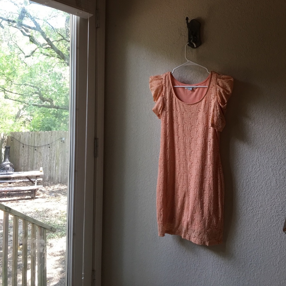 :Forever 21: Lace fitted Dress {fresh peach}