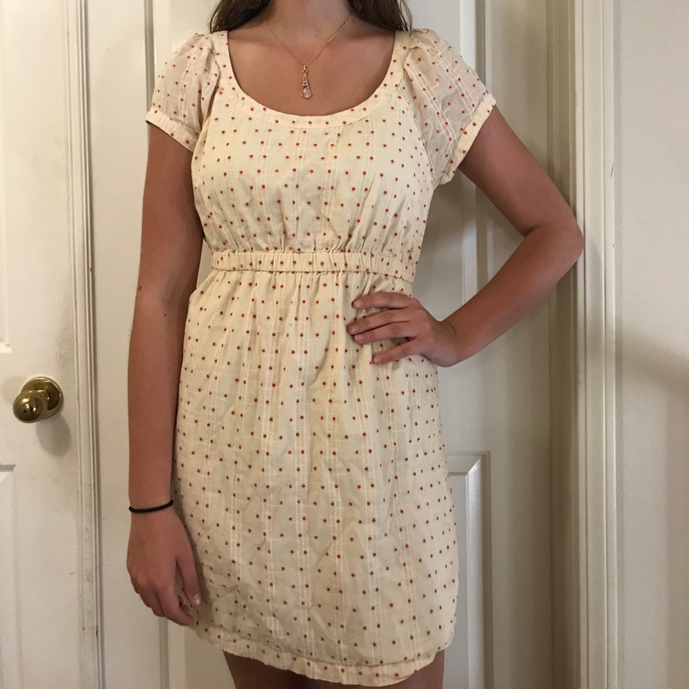 CUTE POLKA DOT DRESS