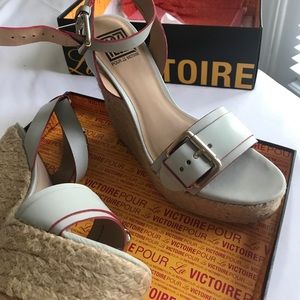 Never worn Pour La Victoire wedge