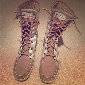 Sperry plaid sequin high tops!