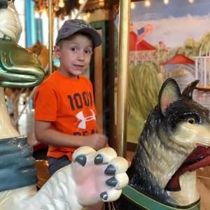 Meet your Posher, Angela