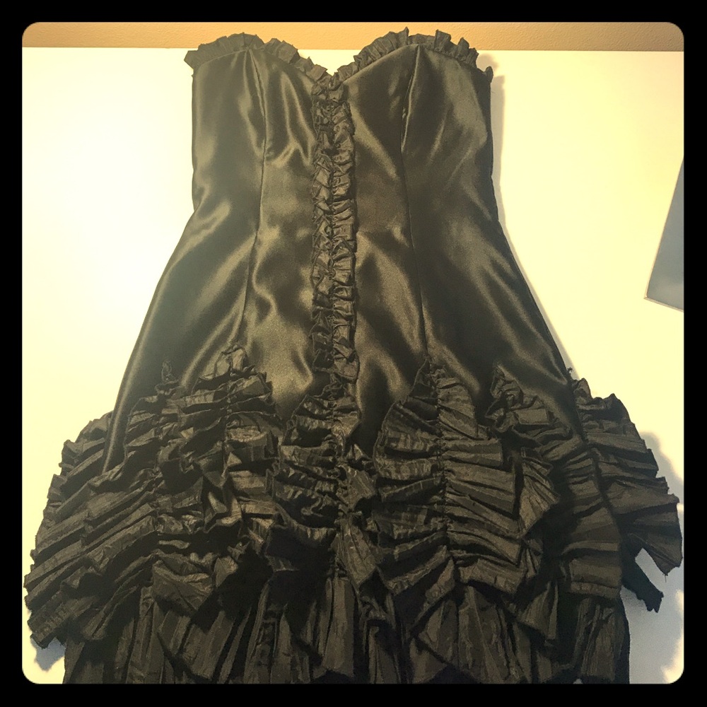 Jessica McClintock strapless black dress