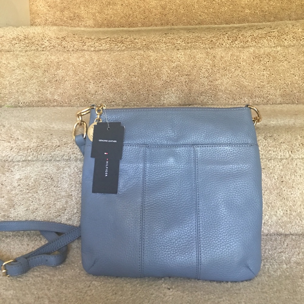 *Genuine Leather* Tommy Hilfiger Cross Body Purse