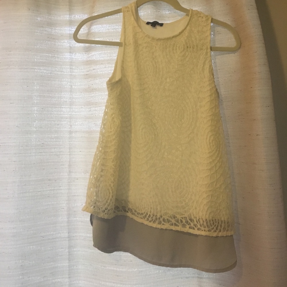 Lace tank with grey at bottom size small