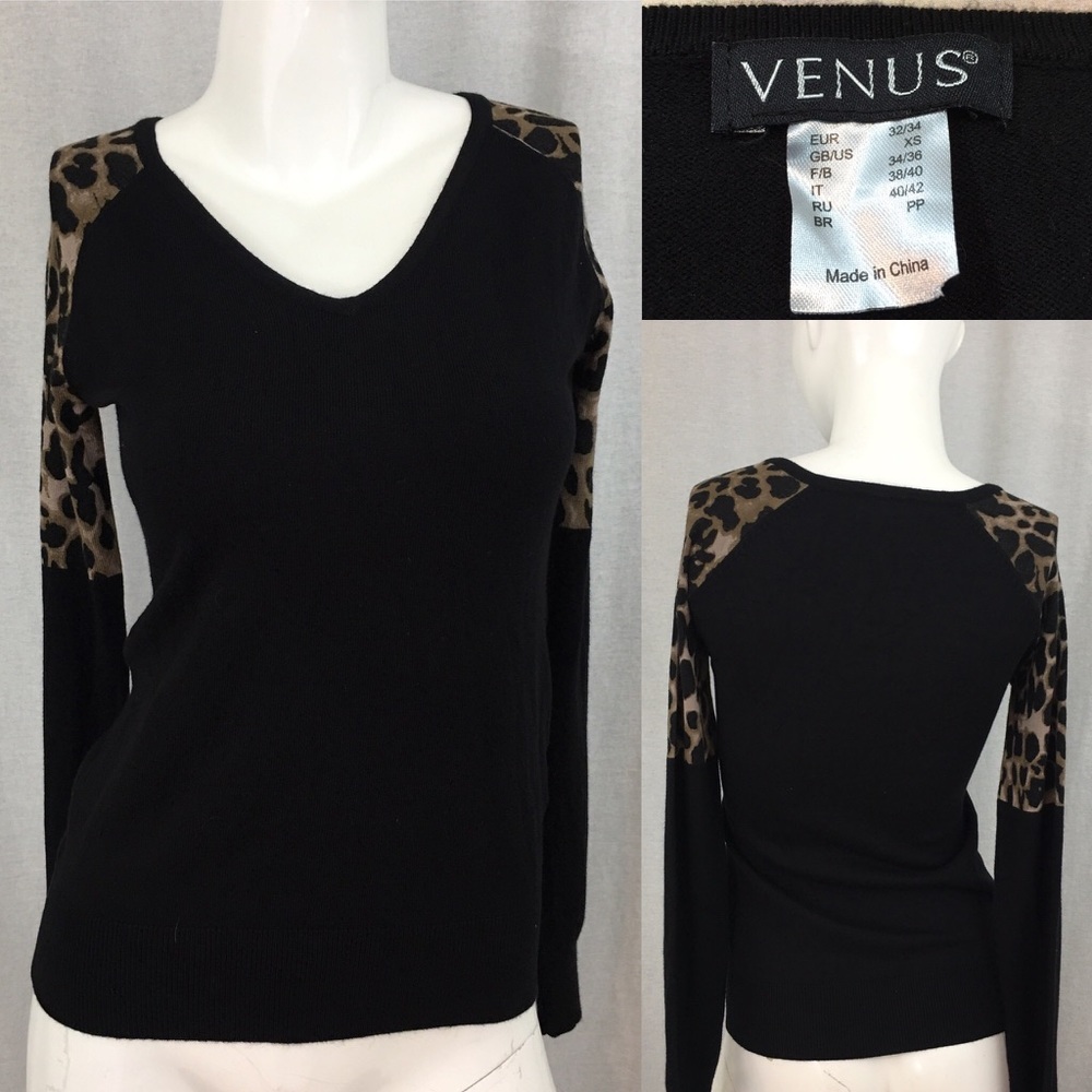 SOLD 💟Sz XS Venus Leopard Print Shoulder Sweater - Picture 1 of 8