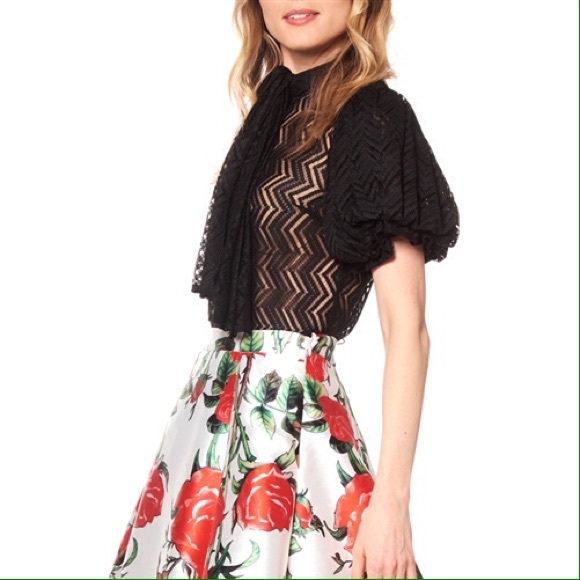 Gracia Top - Picture 2 of 5