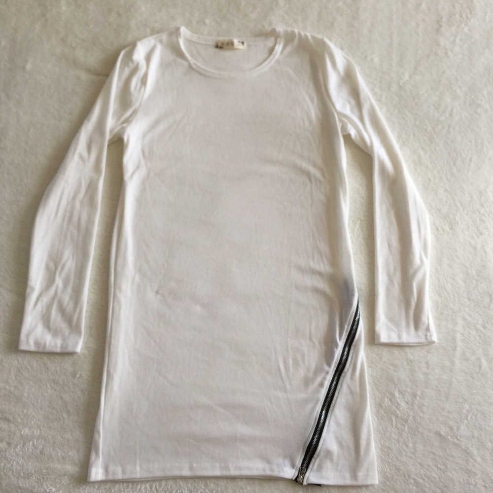 Long Sleeve Extra Long Top - Picture 6 of 6