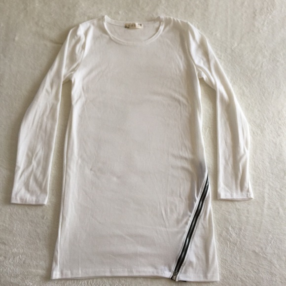 Long Sleeve Extra Long Top - Picture 6 of 6