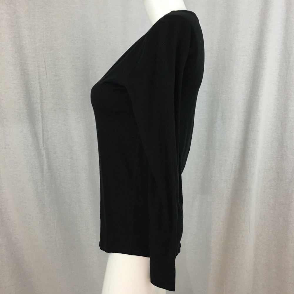 SOLD 💟Sz Small LOFT Curved Hem Long Sleeve Top - Picture 6 of 8