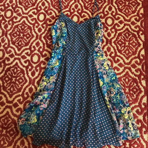 Floral Dress - Picture 1 of 4
