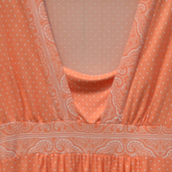 CHARLOTTE RUSSE TOP - Picture 3 of 3