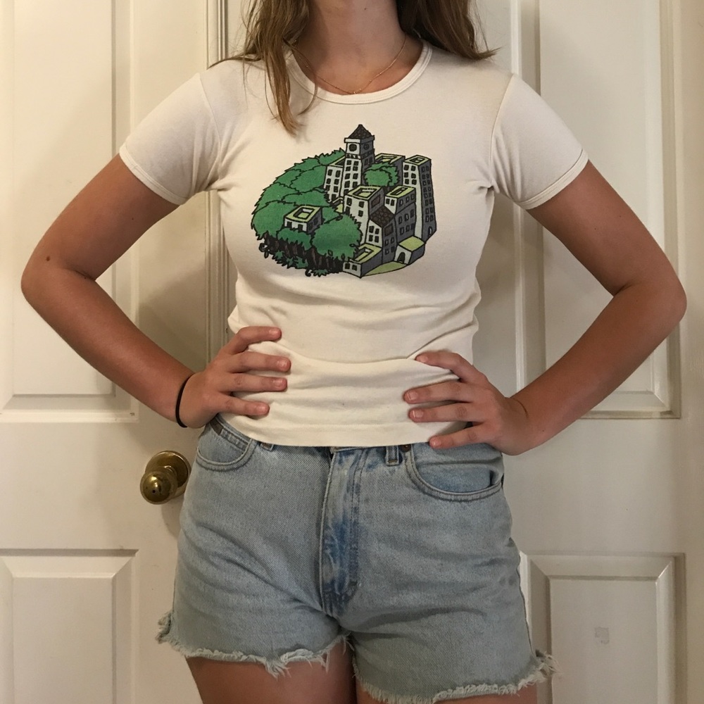 AMERICAN APPAREL CUTE SHIRT
