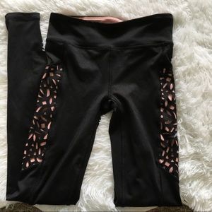 ⭐️Pink Cut Out Leggings