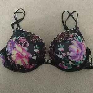 Victoria's Secret Very Sexy Push-up Bra 34 D