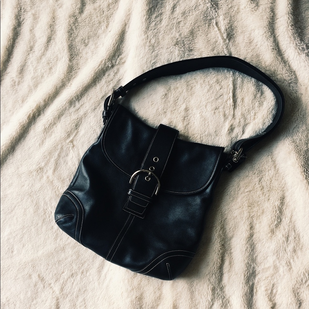 Black coach purse!!!!