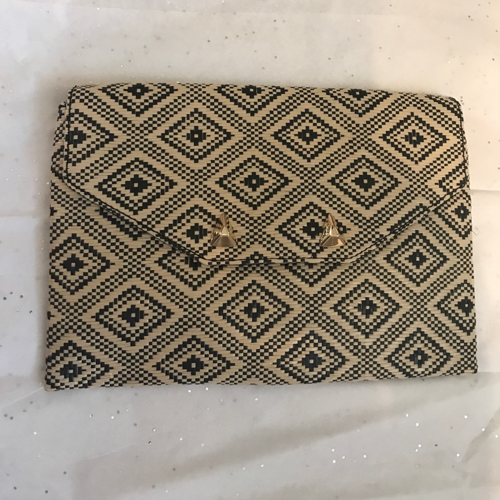 Stella & Dot City Slim Clutch - Diamond Raffia