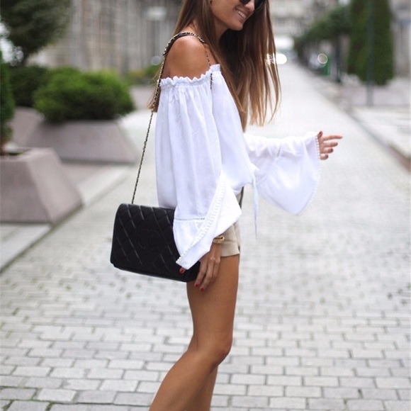 Boho Off Shoulder Bell Sleeve Blouse - Picture 4 of 4