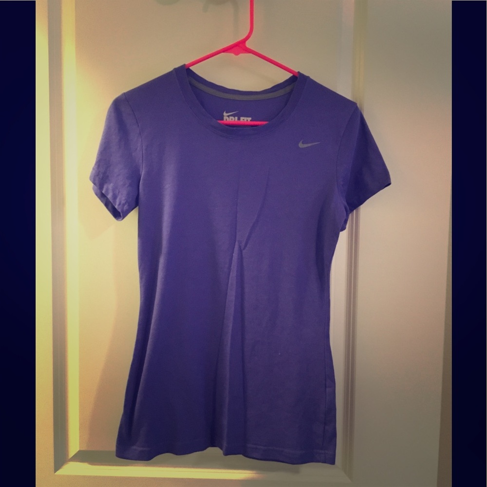 Nike t-shirt