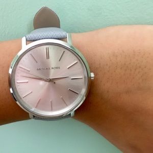 Michael Kors watch, MAKE OFFERS!!!