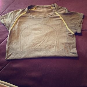 Women's Athletic Wear