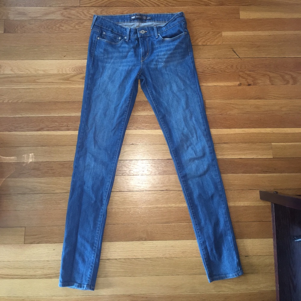 Levi skinny jeans