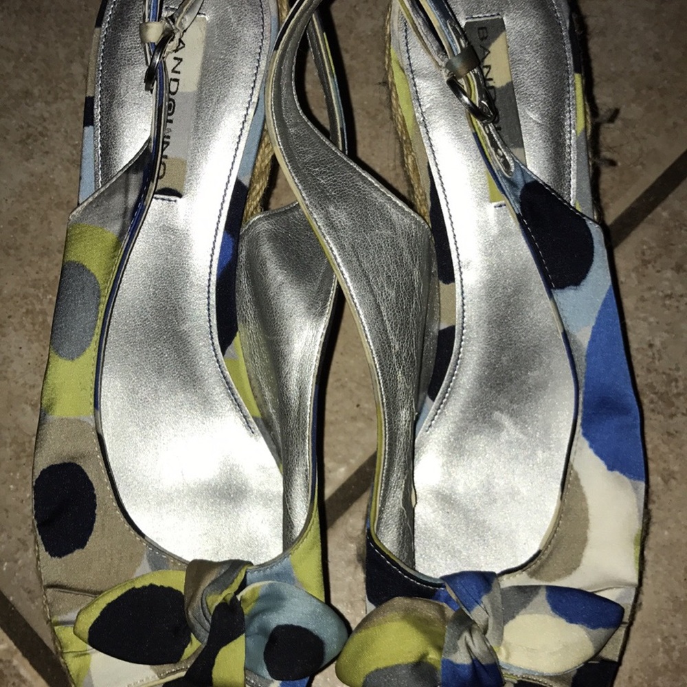 Bandolino wedges