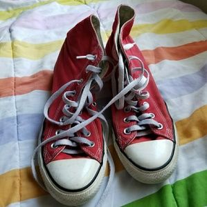 Red converse
