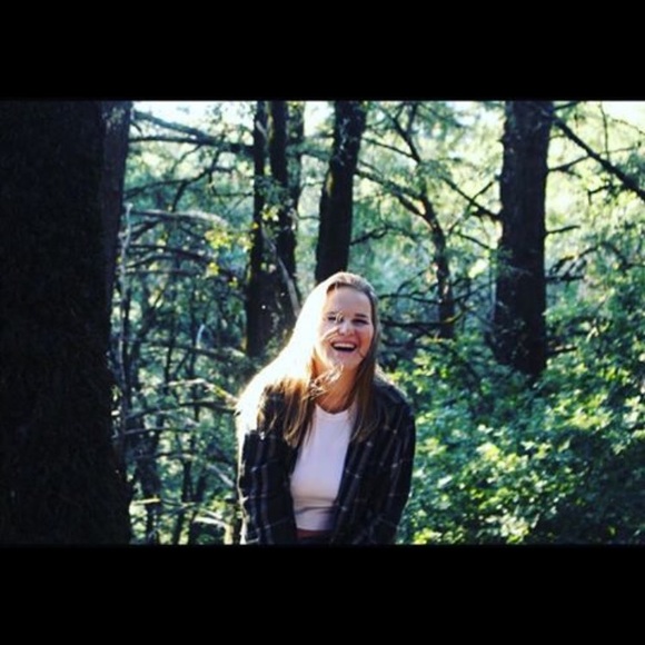 Meet your Posher, Randi - Picture 1 of 1