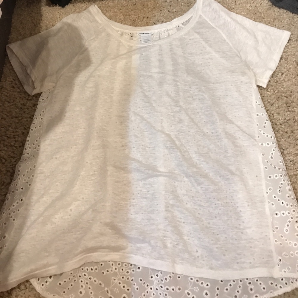 Club Monaco t shirt.