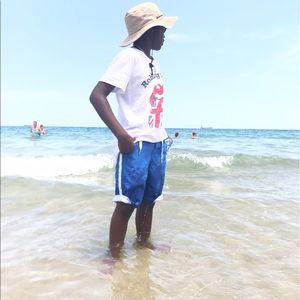 Meet your Posher, Joshua