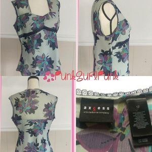 💥2/$12💥 Floral Print Top