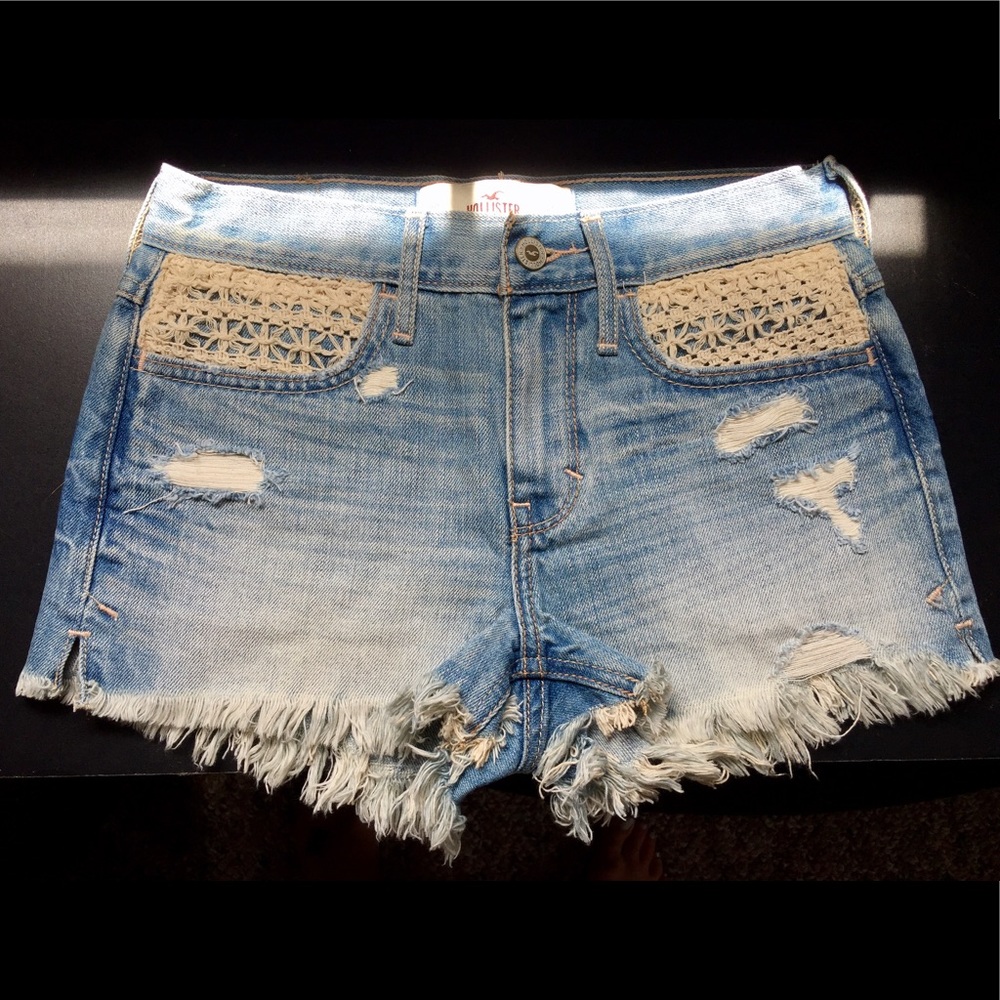 Hollister High Rise Cut-Off Denim Shorts